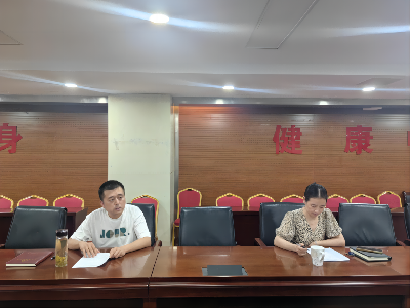 市盛煌娱乐公司开展庆“八一”慰问座谈会